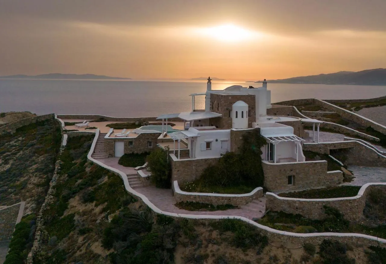 Willa Cliff Top 270 Fanari