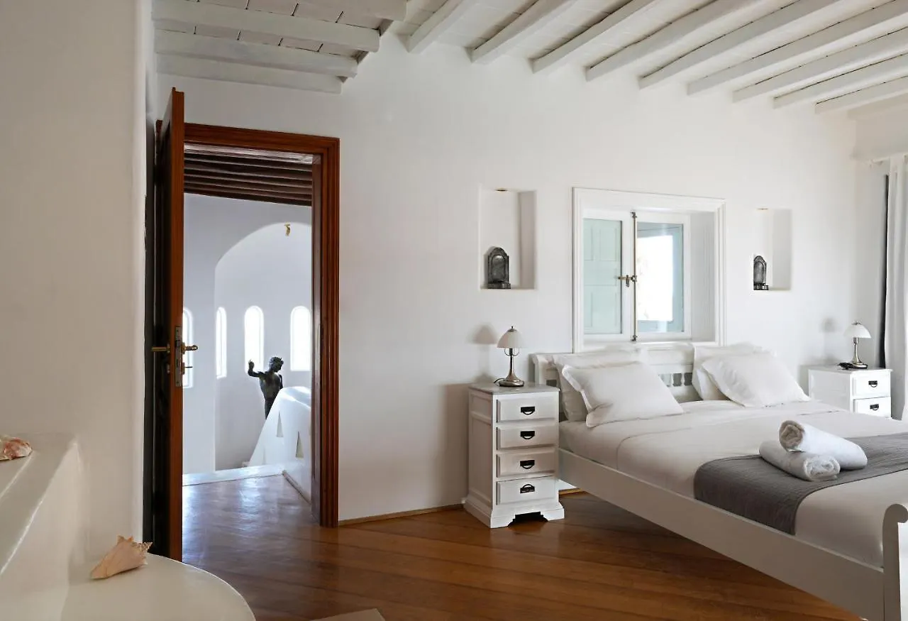 Cliff Top 270 Fanari  Fanari (Mykonos)